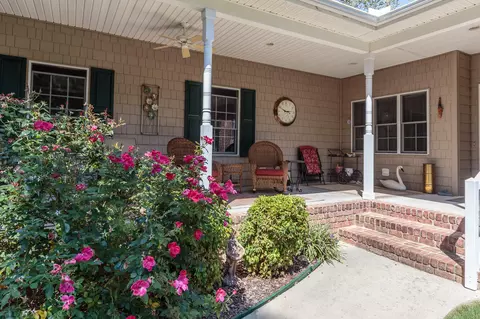 121 E Devonshire Ave, West End, NC 27376 photo 3