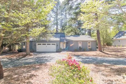 220 Oakmont Cir, Pinehurst, NC 28374 photo 1