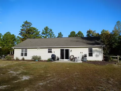 101 Rustic Dr, West End, NC 27376 photo 22