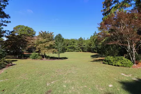 19 Colonial Pines Cir, Pinehurst, NC 28374 photo 31