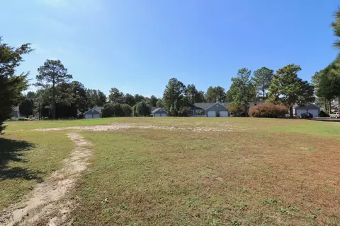 19 Colonial Pines Cir, Pinehurst, NC 28374 photo 32