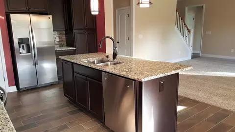 376 Nighthawk Loop, Aberdeen, NC 28315 photo 10