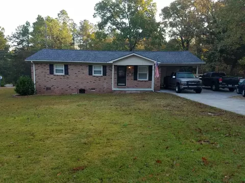 1204 Rollins Ave, Hamlet, NC 28345 photo 1