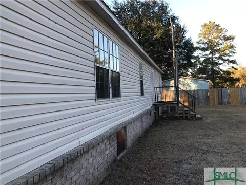 53 3rd St, Midway, GA 31320 photo 3