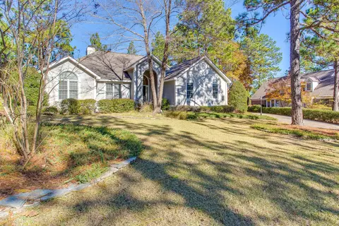 8 Sedgefield Ln, Pinehurst, NC 28374 photo 3