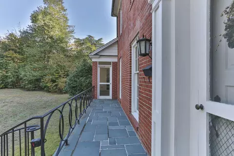 601 Hylan Ave, Hamlet, NC 28345 photo 3