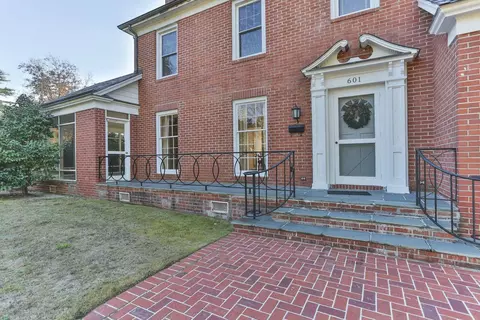 601 Hylan Ave, Hamlet, NC 28345 photo 2