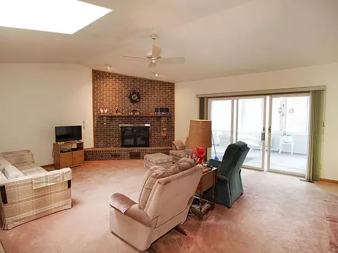 116 Pinecone Ct, West End, NC 27376 photo 5