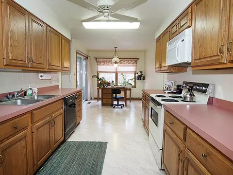 116 Pinecone Ct, West End, NC 27376 photo 7