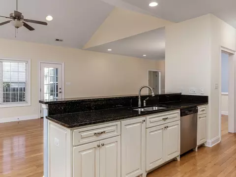 301 Thorne Rd, Pinehurst, NC 28374 photo 4