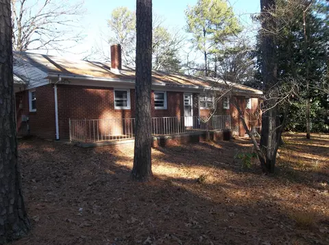 520 E Main St, Biscoe, NC 27209 photo 8