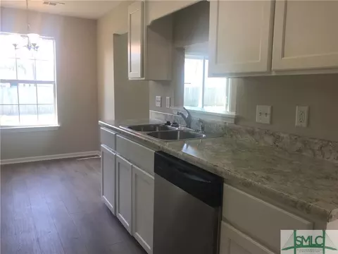 210 Longleaf Cir, Pooler, GA 31322 photo 8