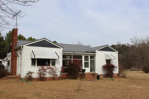 469 Monroe Rd, Cameron, NC 28326 photo 2