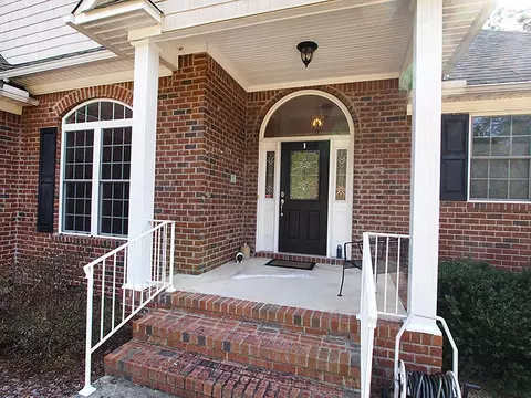 155 Longleaf Dr, West End, NC 27376 photo 2