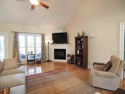 155 Longleaf Dr, West End, NC 27376 photo 6