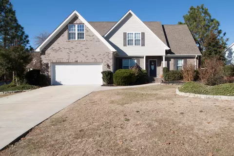 140 S Diamondhead Dr, Pinehurst, NC 28374 photo 1