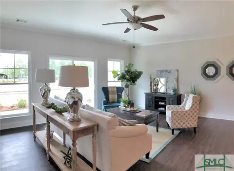 111 Danbury Ct, Pooler, GA 31322 photo 3