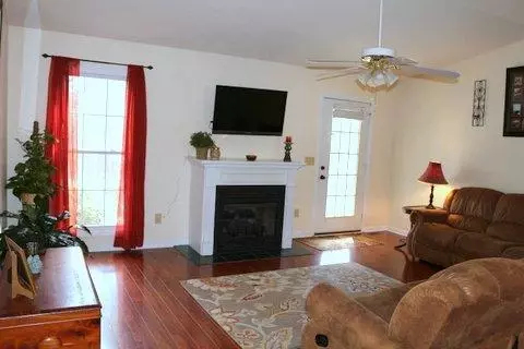 267 Firetree Ln, West End, NC 27376 photo 3