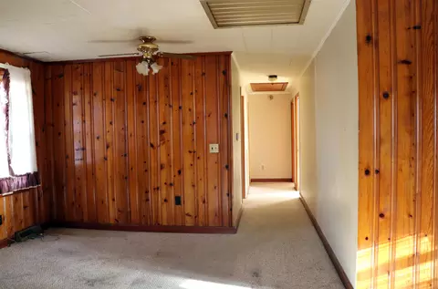 910 Circlewood Dr, Hamlet, NC 28345 photo 3