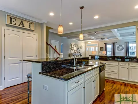 24 Gresham Ln, Savannah, GA 31419 photo 8