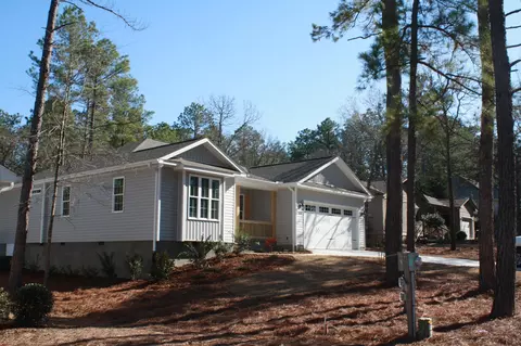 2630 SW Longleaf Dr, Pinehurst, NC 28374 photo 3