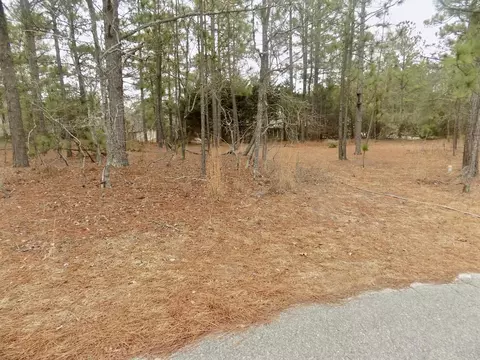 3 Lee Ct, Pinehurst, NC 28374 photo 2