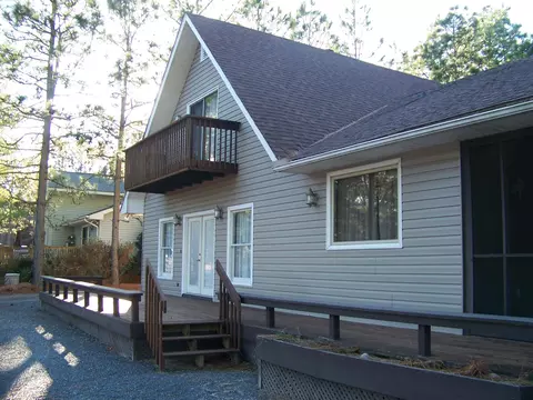 113 Firetree Ln, West End, NC 27376 photo 2