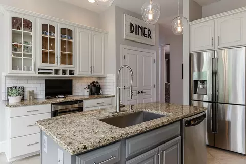 105 Hawick Ct, Pinehurst, NC 28374 photo 5