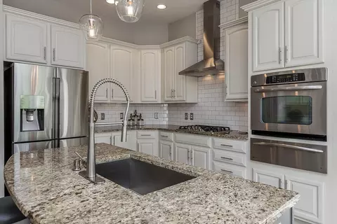 105 Hawick Ct, Pinehurst, NC 28374 photo 4