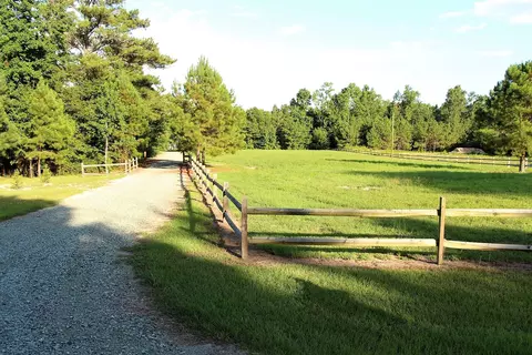453 Read Rd, Cameron, NC 28326 photo 3
