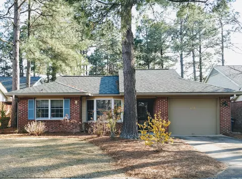 130 Pinehurst Trace Dr, Pinehurst, NC 28374 photo 1