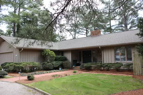 90 Pine Meadows Rd, Pinehurst, NC 28374 photo 1