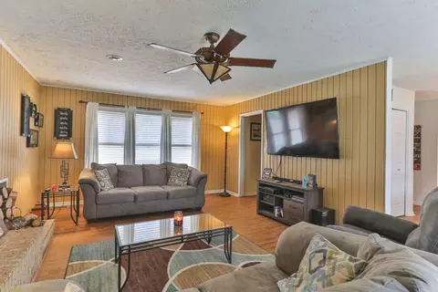 100 Tarheel Dr, Hamlet, NC 28345 photo 3