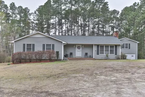 100 Tarheel Dr, Hamlet, NC 28345 photo 2