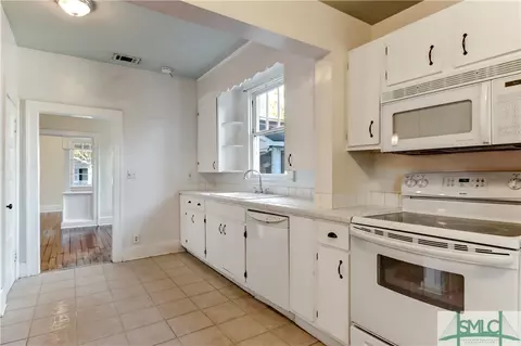 1012 E 33 St, Savannah, GA 31401 photo 8