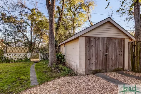 1012 E 33 St, Savannah, GA 31401 photo 4
