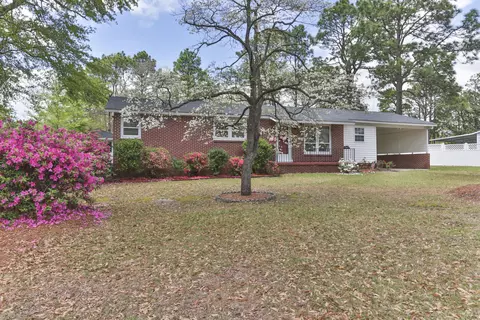 306 Palm St, Hamlet, NC 28345 photo 1