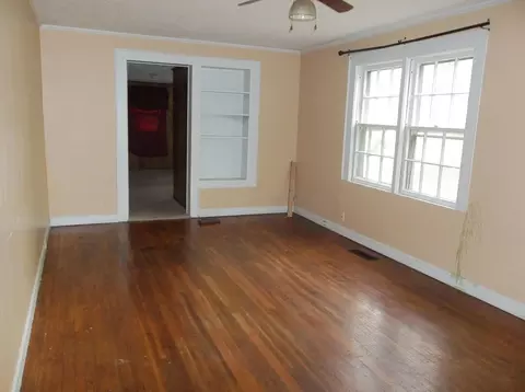 106 Craven St, Biscoe, NC 27209 photo 4