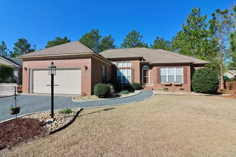 2 Wingate Ct, Pinehurst, NC 28374 photo 1