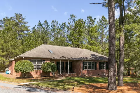 212 Firetree Ln, West End, NC 27376 photo 1
