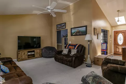 212 Firetree Ln, West End, NC 27376 photo 11