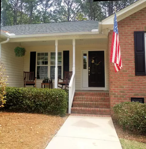 425 Sandhills Cir, Pinehurst, NC 28374 photo 2