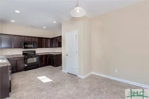 104 Kenneth Ct, Springfield, GA 31329 photo 7