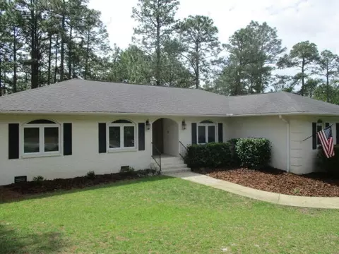 10 Brunswick Ln, Pinehurst, NC 28374 photo 1