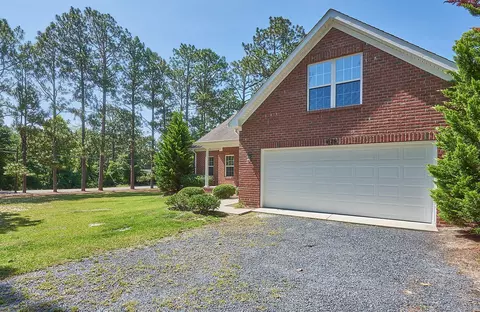 675 E Philadelphia Ave, Pinebluff, NC 28373 photo 3