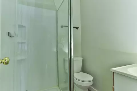 216 Henderson St, Hamlet, NC 28345 photo 9