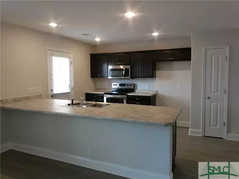 213 Crape Myrtle Ct, Springfield, GA 31329 photo 5