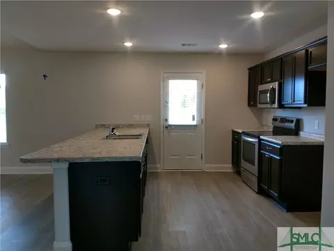 213 Crape Myrtle Ct, Springfield, GA 31329 photo 6