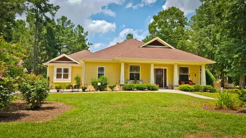 150 Devon Cir, Aberdeen, NC 28315 photo 1