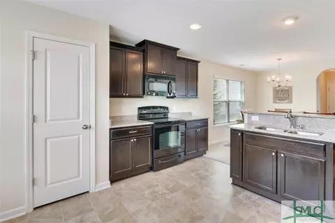 2 Central Park Way, Pooler, GA 31322 photo 9